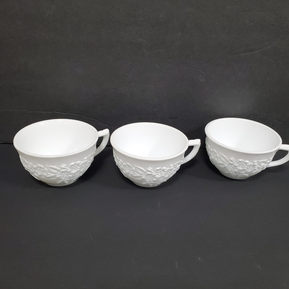 Westmoreland Milk Glass Tea Cups Set of 3 White Old Quilt Floral Vintage